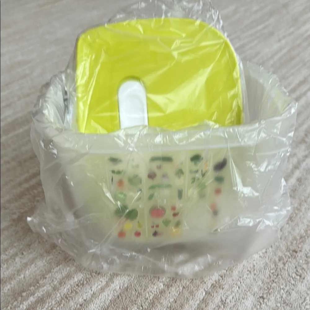 TUPPERWARE Refrigerator 1.8 L Climate King Lime Oasis PrimaKlima A181 NWOT